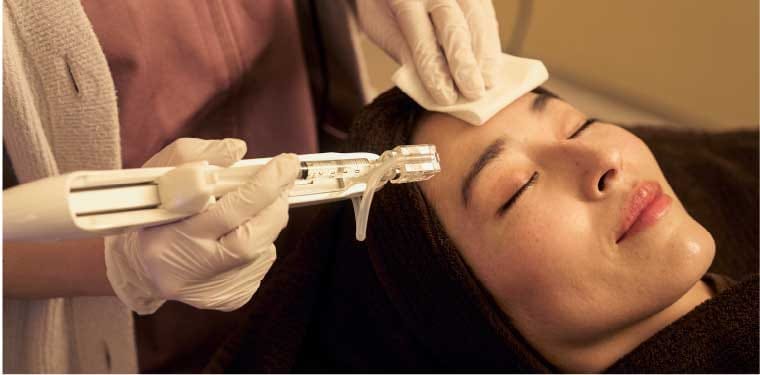 Cosmetic medical treatment for a patient